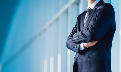 創業融資で夢をカタチに──個人事業主の挑...